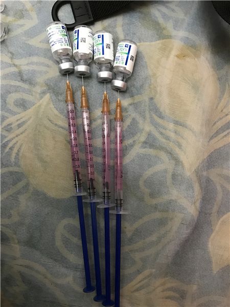 3.9第一针疫苗